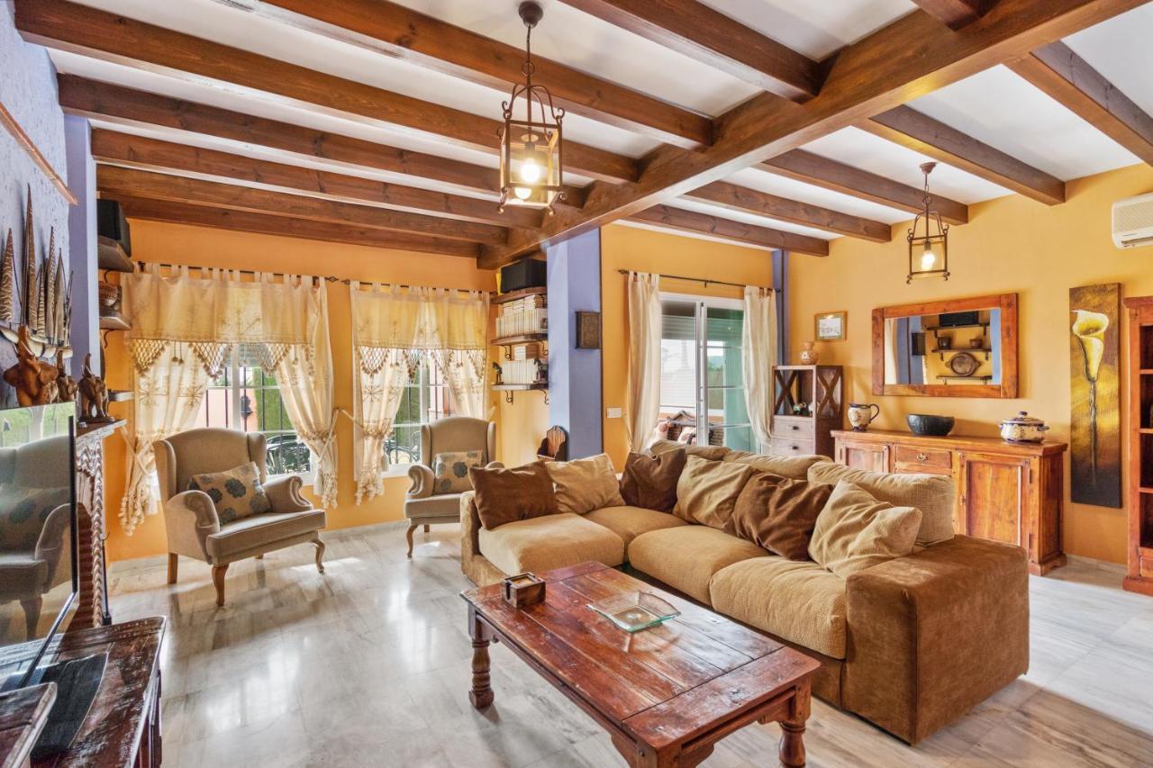 Villa Estilo Mediterranea Con Piscina, Jardin, Bbq Y Jacuzzi - Villa Bel Air Real 埃斯特波纳 外观 照片