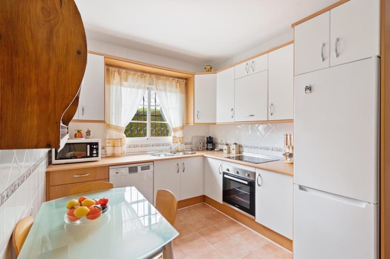 Villa Estilo Mediterranea Con Piscina, Jardin, Bbq Y Jacuzzi - Villa Bel Air Real 埃斯特波纳 外观 照片