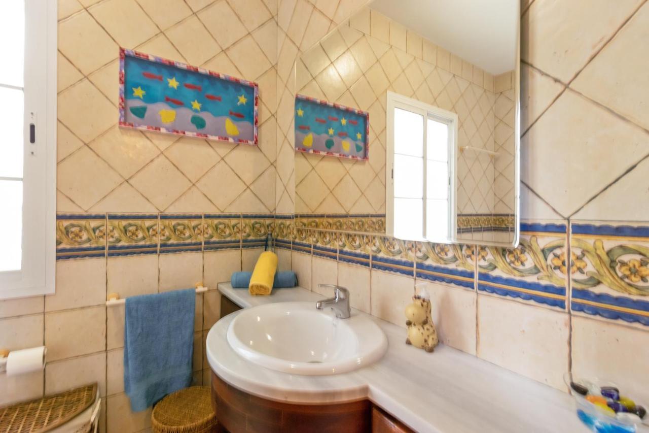 Villa Estilo Mediterranea Con Piscina, Jardin, Bbq Y Jacuzzi - Villa Bel Air Real 埃斯特波纳 外观 照片